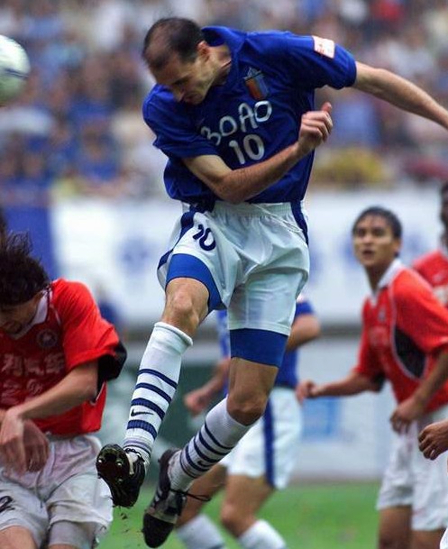 西班牙碾压切尔西，奥亚尔萨瓦尔高光表现