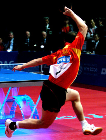 丹麦队力克马来西亚队，马琳统治全场