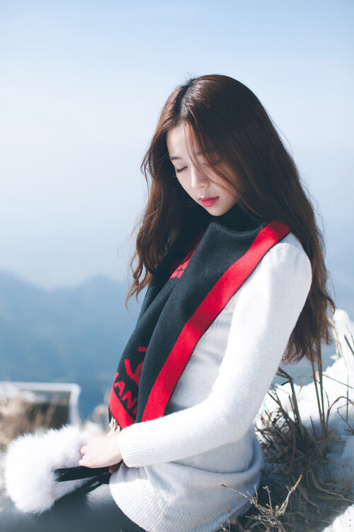 宿命与烈焰,当精密机械绞碎青春风暴