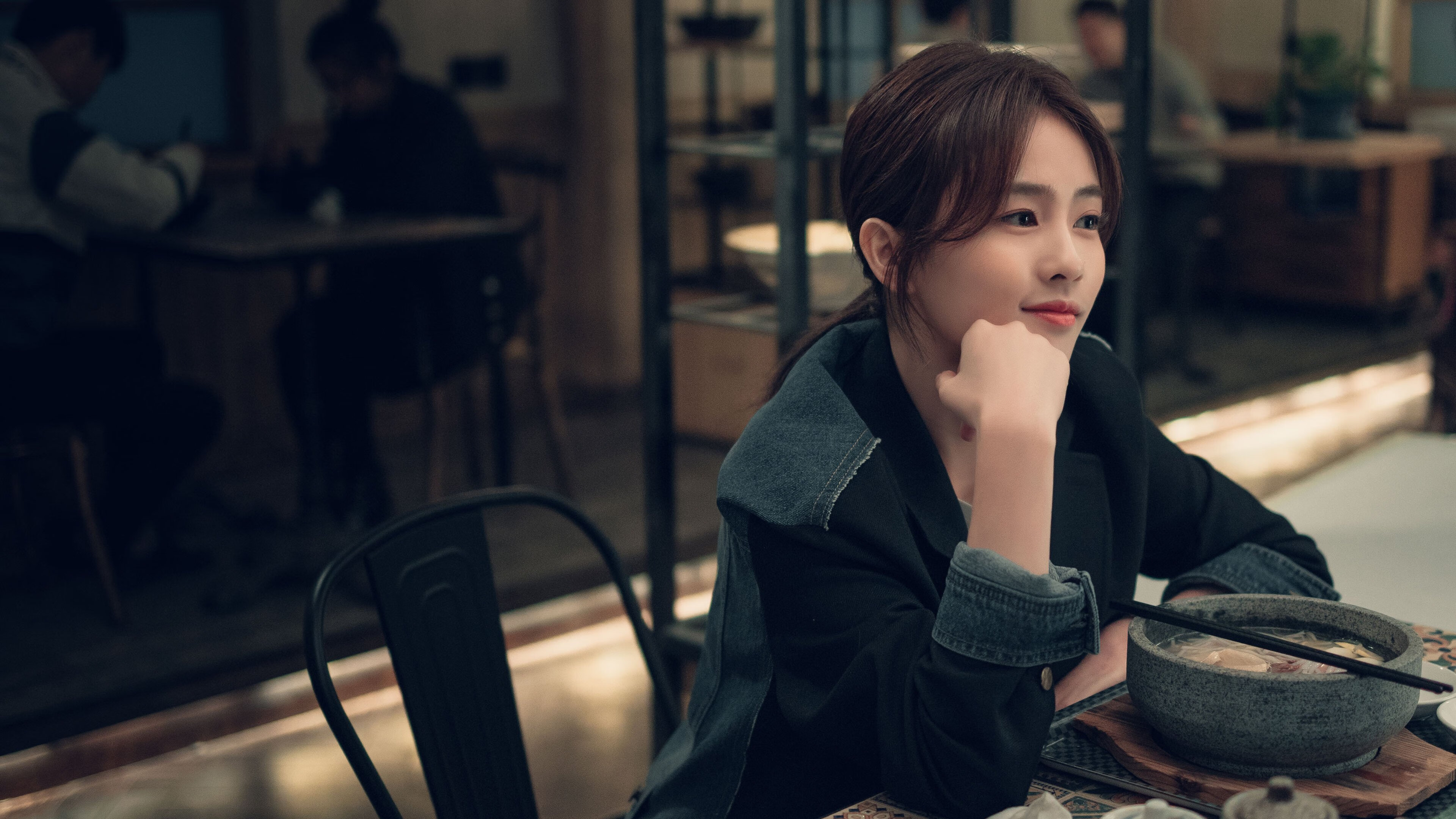 罗马斗兽场的新角斗士，库尔图瓦单骑救主，粉碎枪手围攻