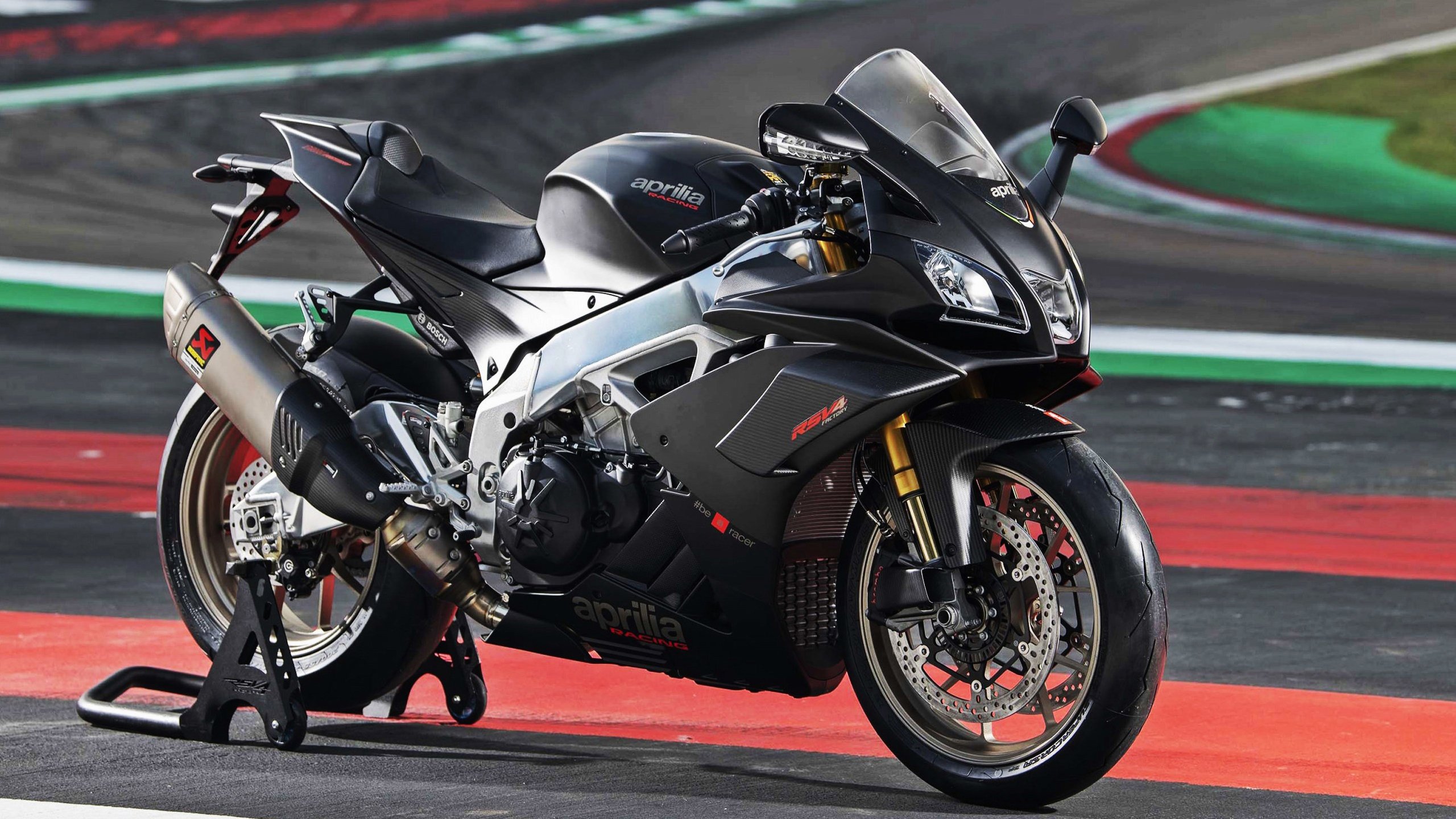 关键先生若日尼奥引领拉齐奥击败皇家社会，一场战术胜利的诠释