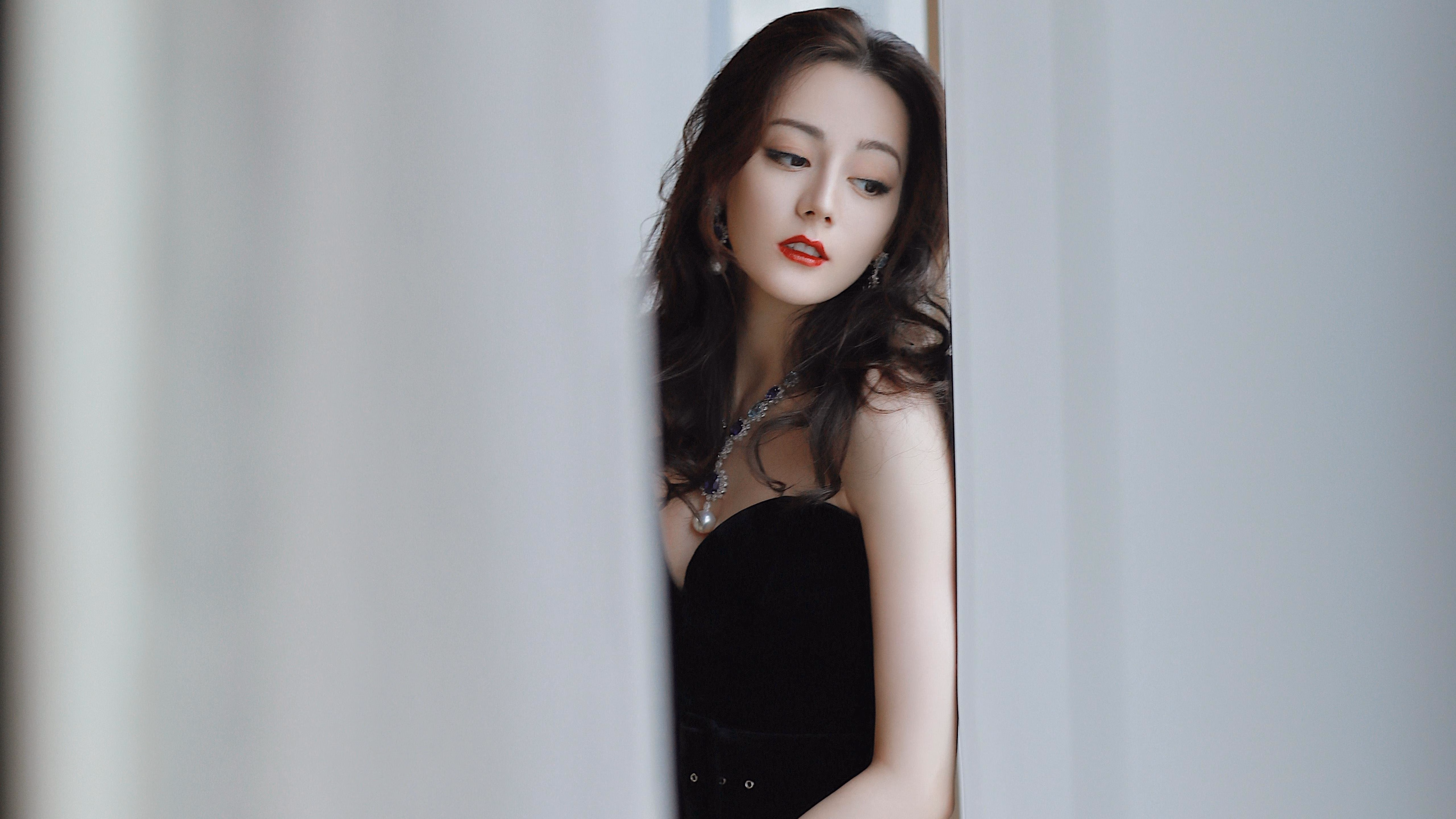 绿白狂想曲，贝蒂斯战术风暴击溃乌克兰铁壁，铸就年度焦点之战