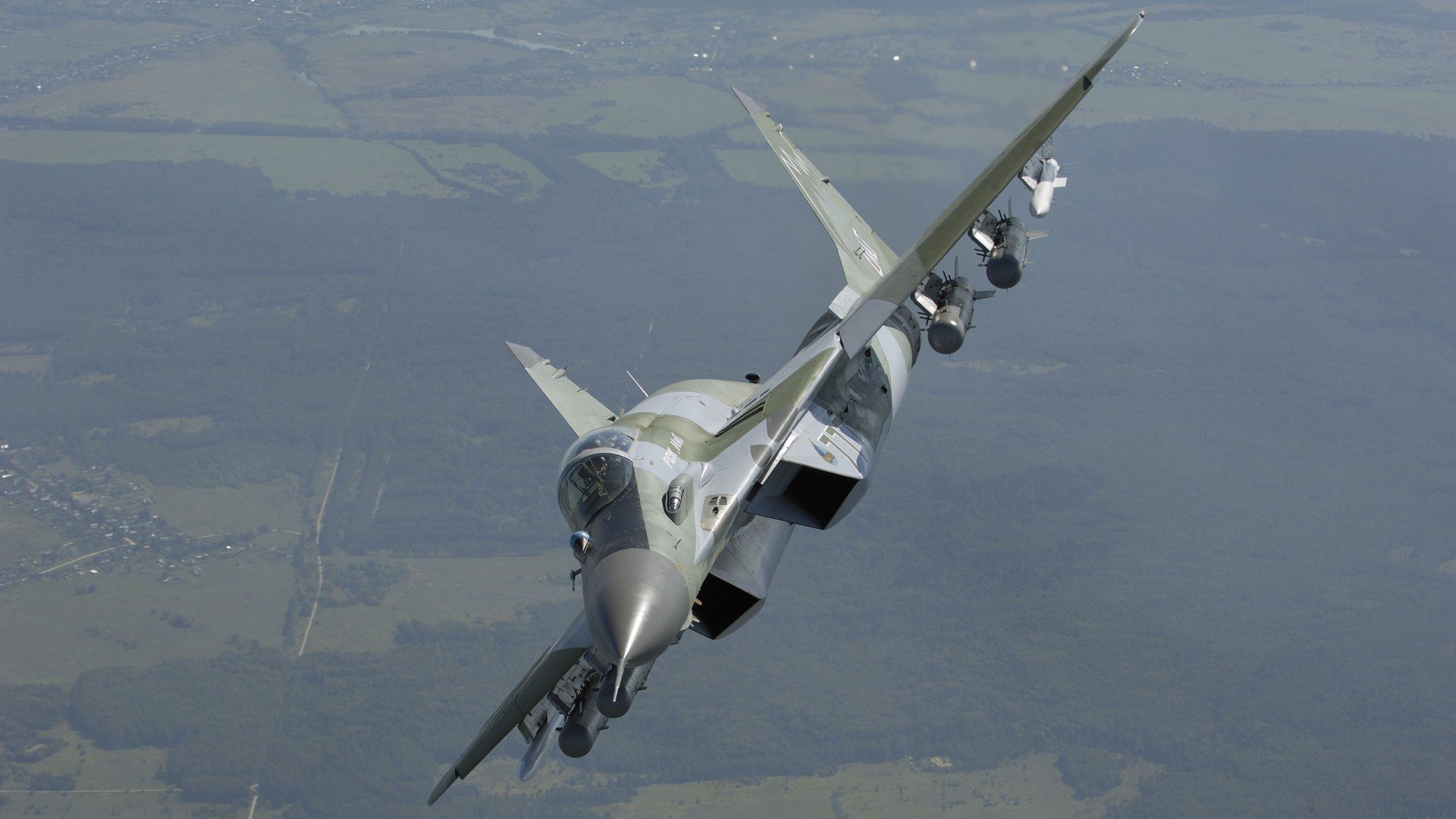 日耳曼铁骑拨云见日，东瀛魔法师点石成金—三笘薰接管年度焦点战，德国终于踢出冠军相